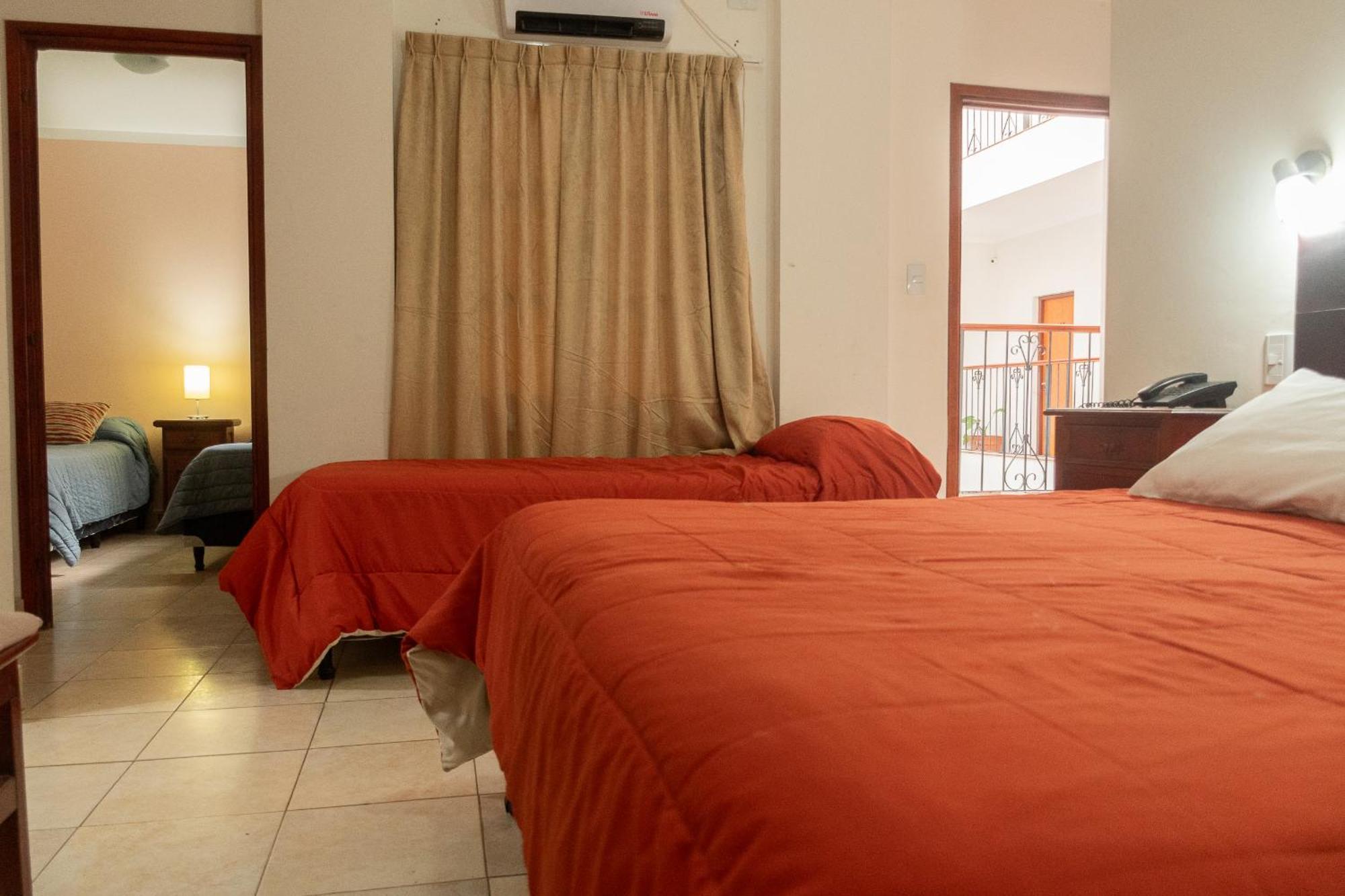 Alto Colonial Hotel Salta Buitenkant foto